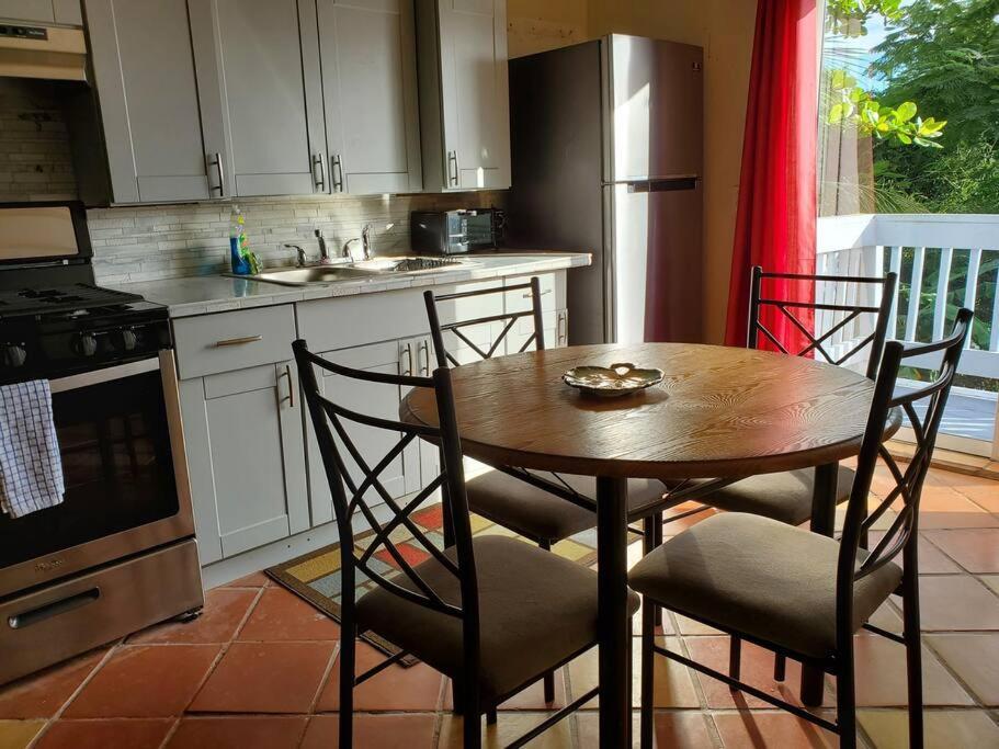 The Cottage At Villa Indigo شارلوت أملي المظهر الخارجي الصورة